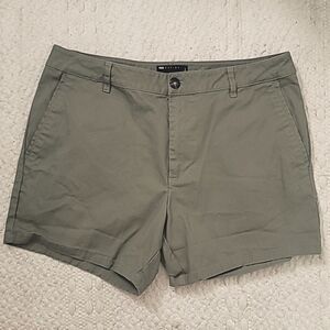 Asos Design Khaki Shorts
